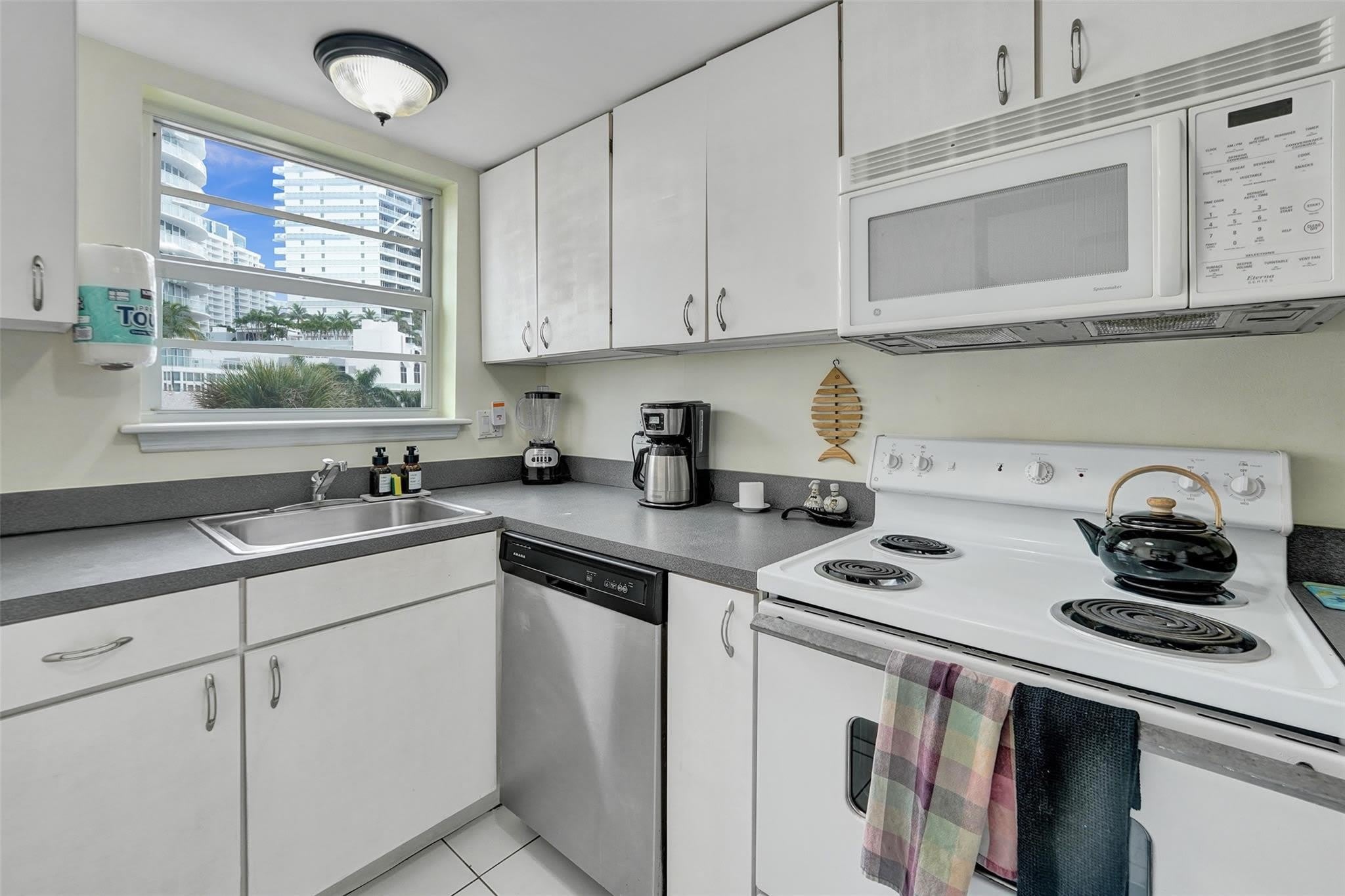 341 N Birch Road – photo 5