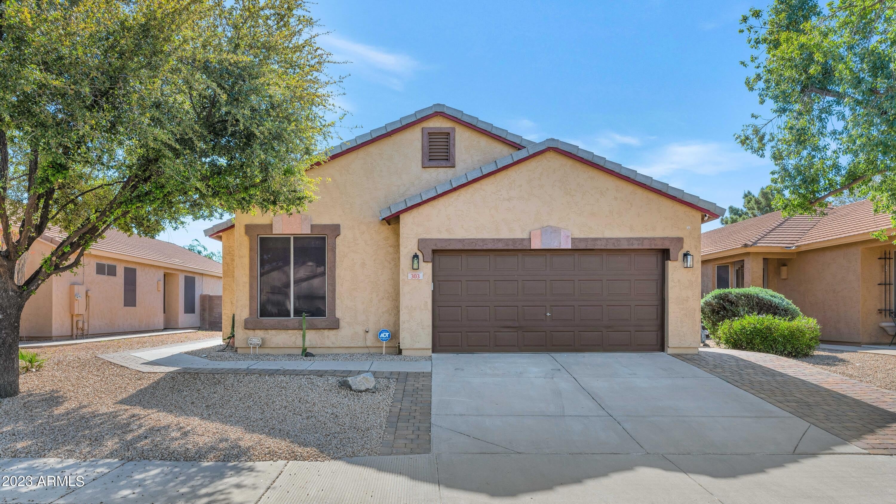 303 N Kimberlee Way – photo 1