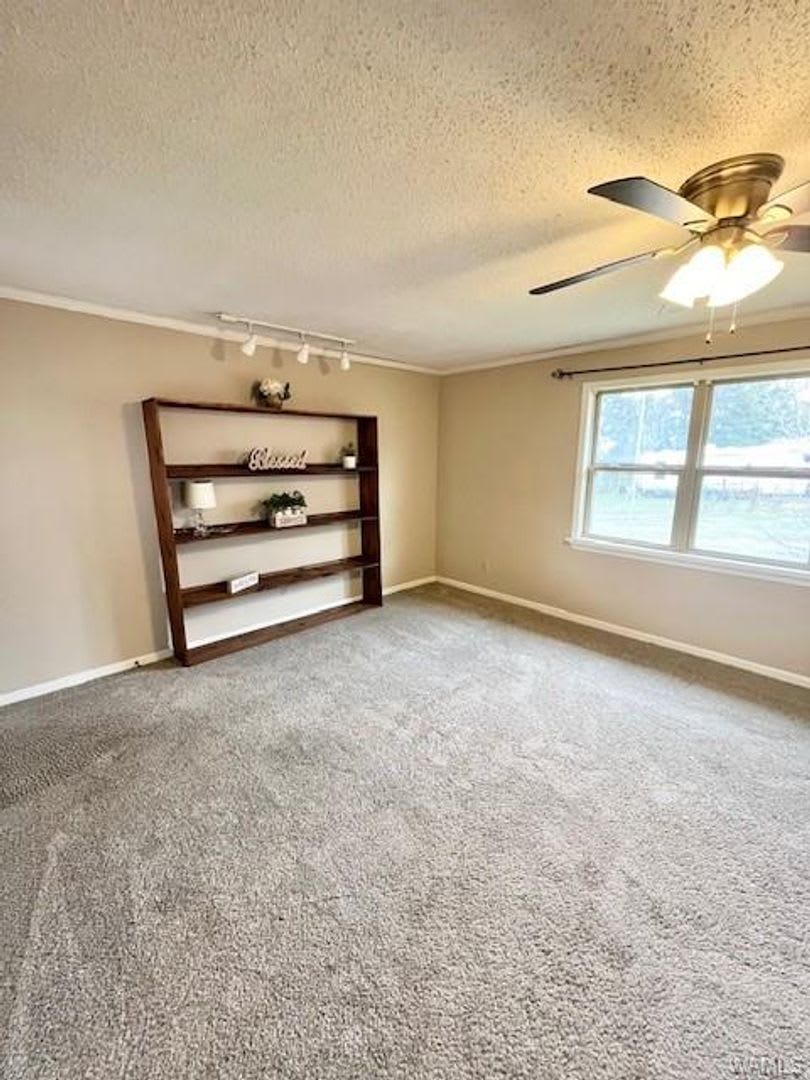 Buhl Home with Acreage – photo 3