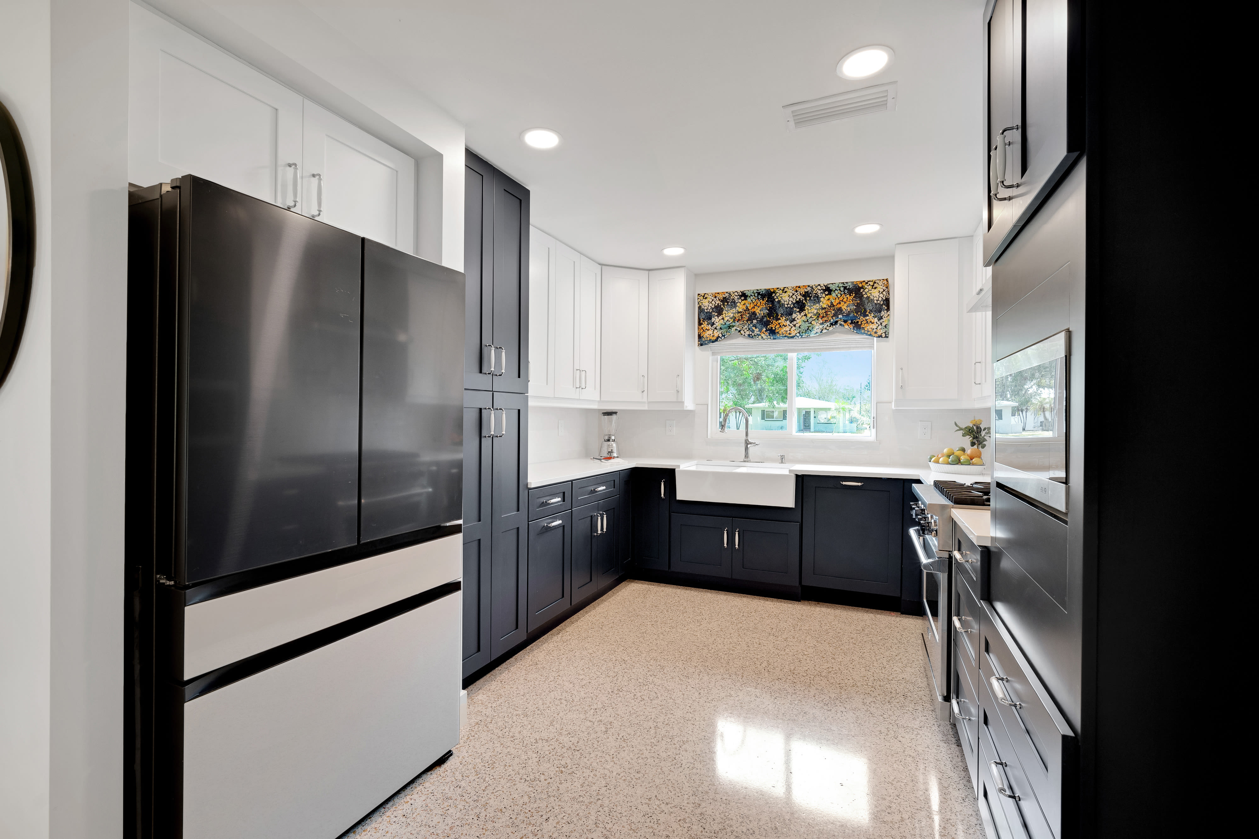 675 Villa Grande Avenue South – photo 3