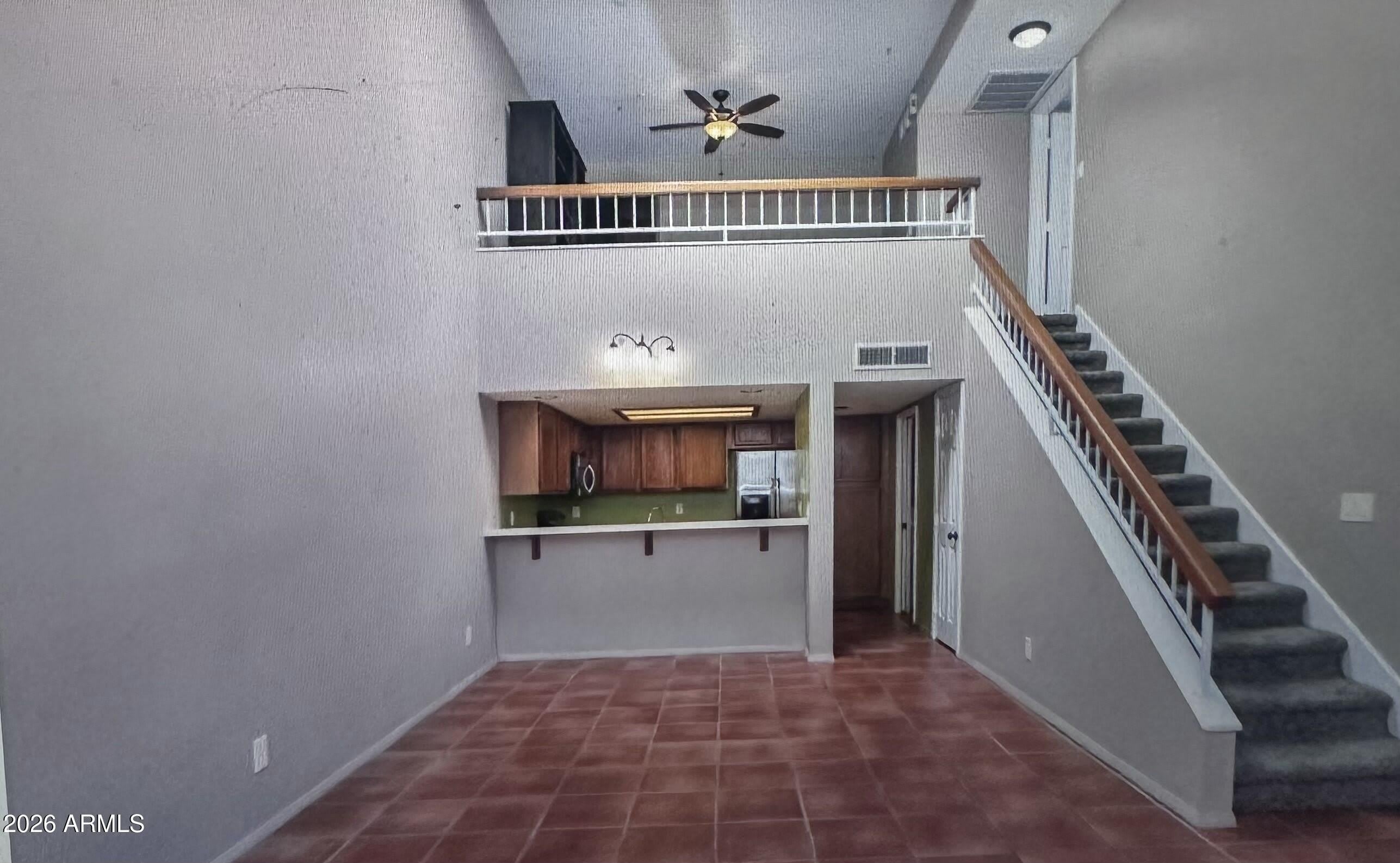 33 E BECK Lane – photo 4