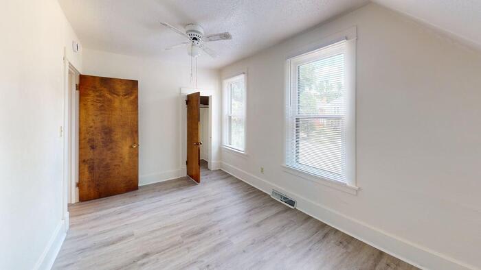 704 North 6th Street – photo 5