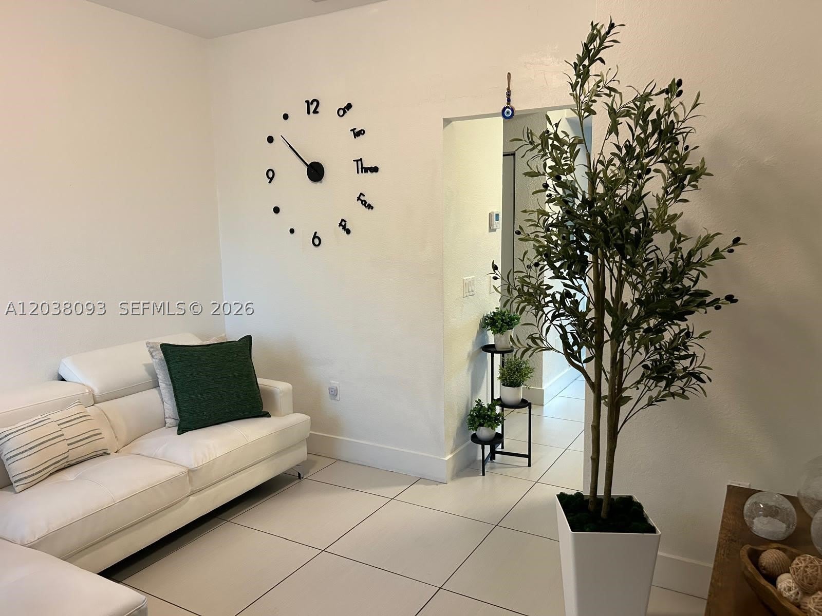 106 SE 9th Ct – photo 5