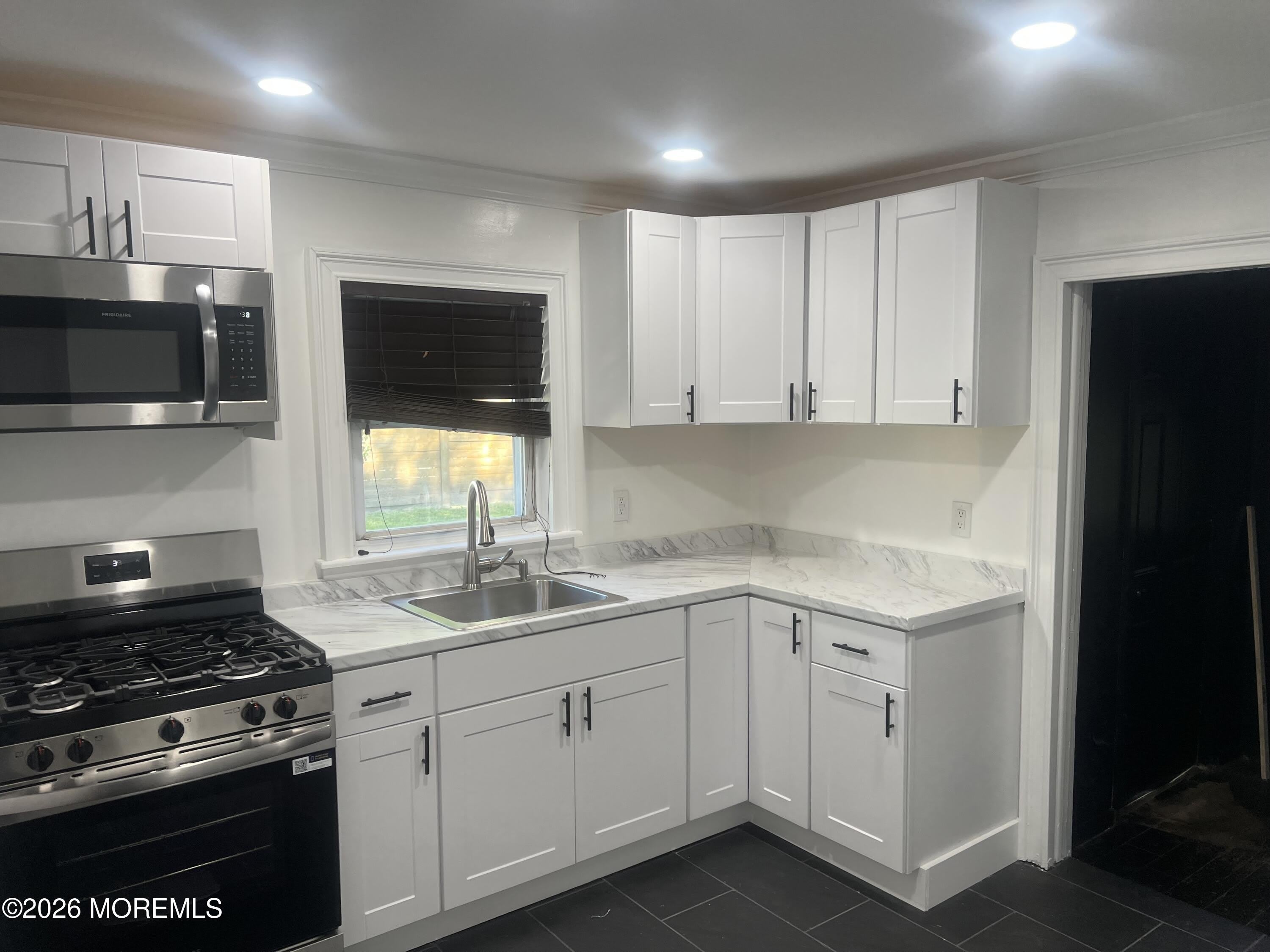 1224 Washington Avenue – photo 5