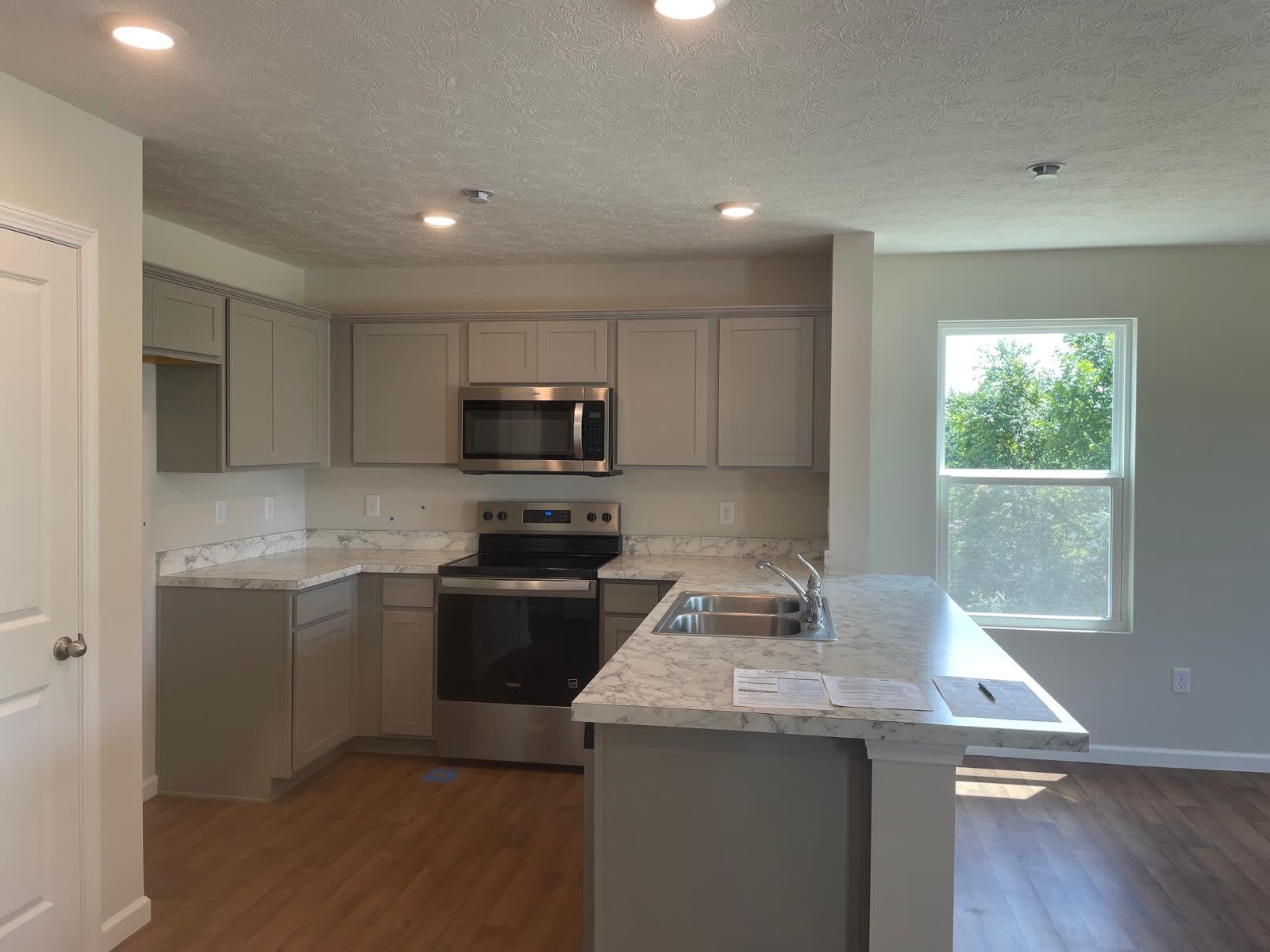 10323 Mae Court – photo 4