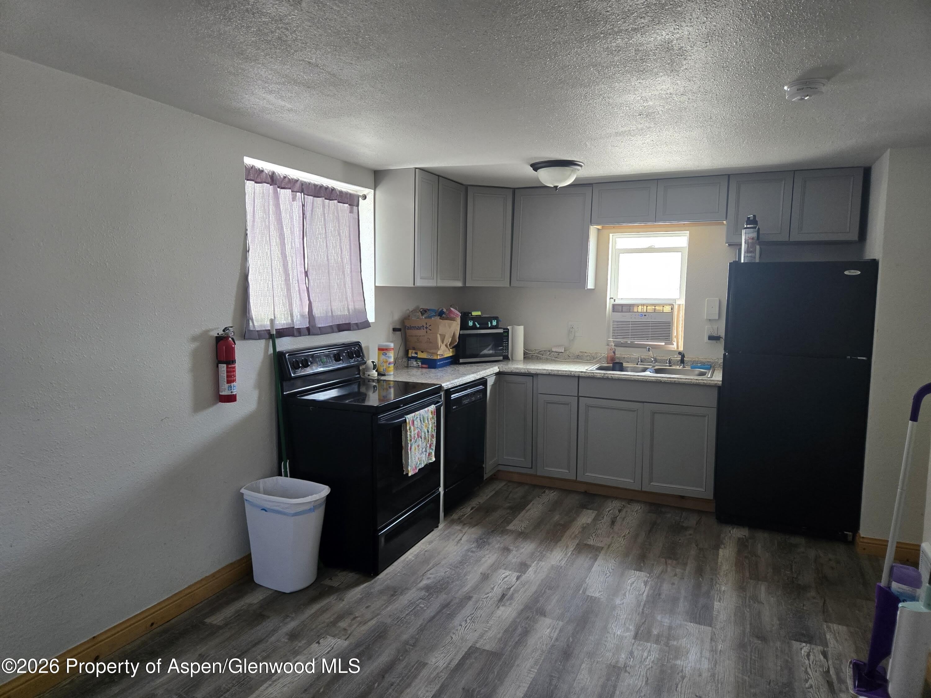 561 1 2 Barclay Street – photo 4