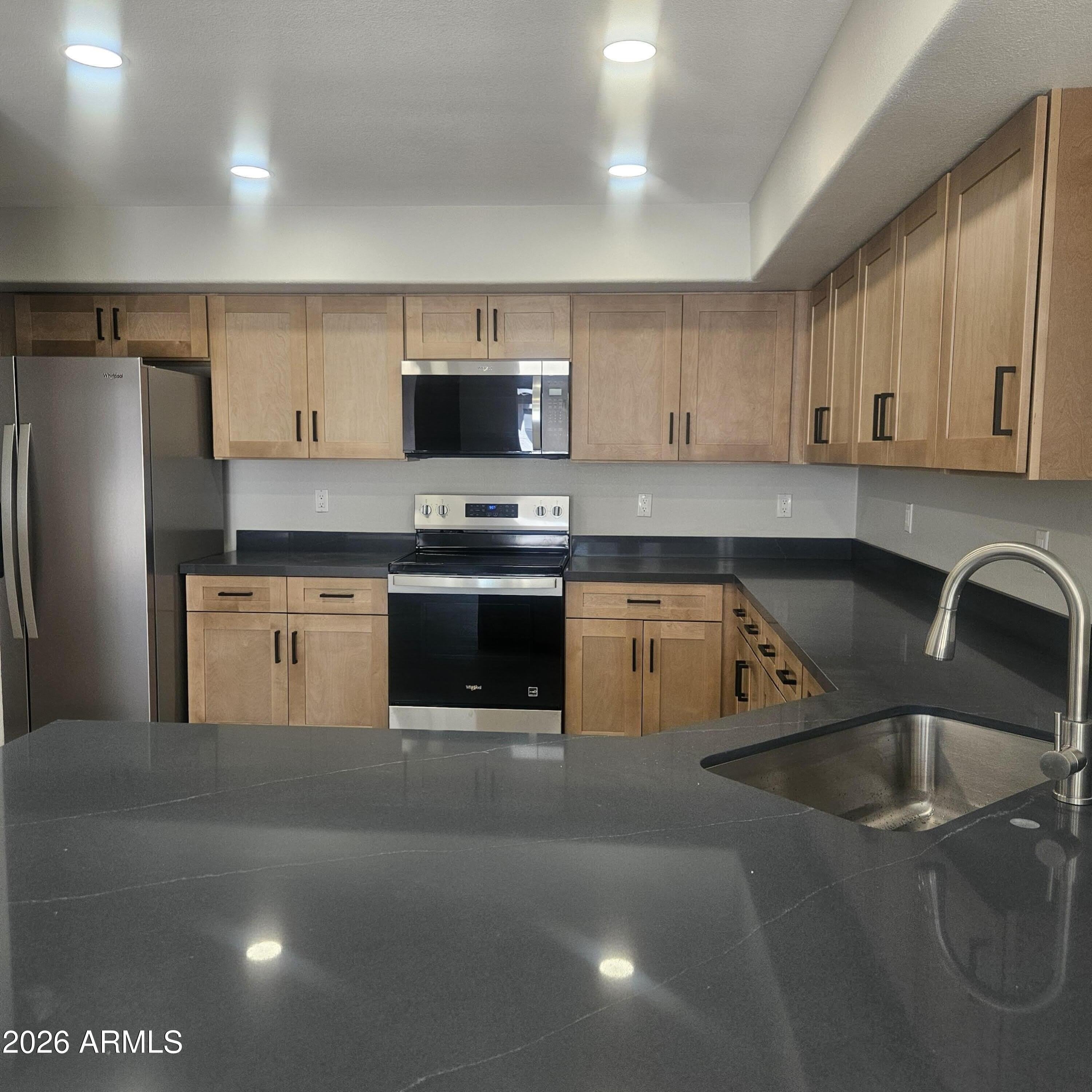 1125 W Sandy Banks – photo 1