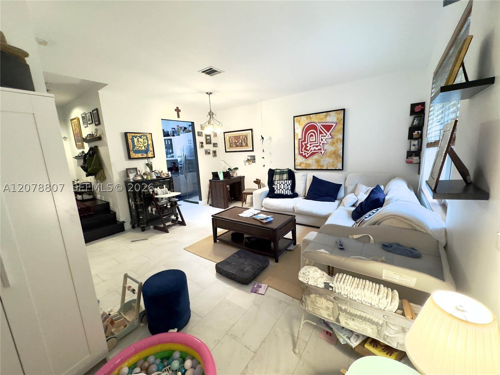 3047 Center St – photo 2