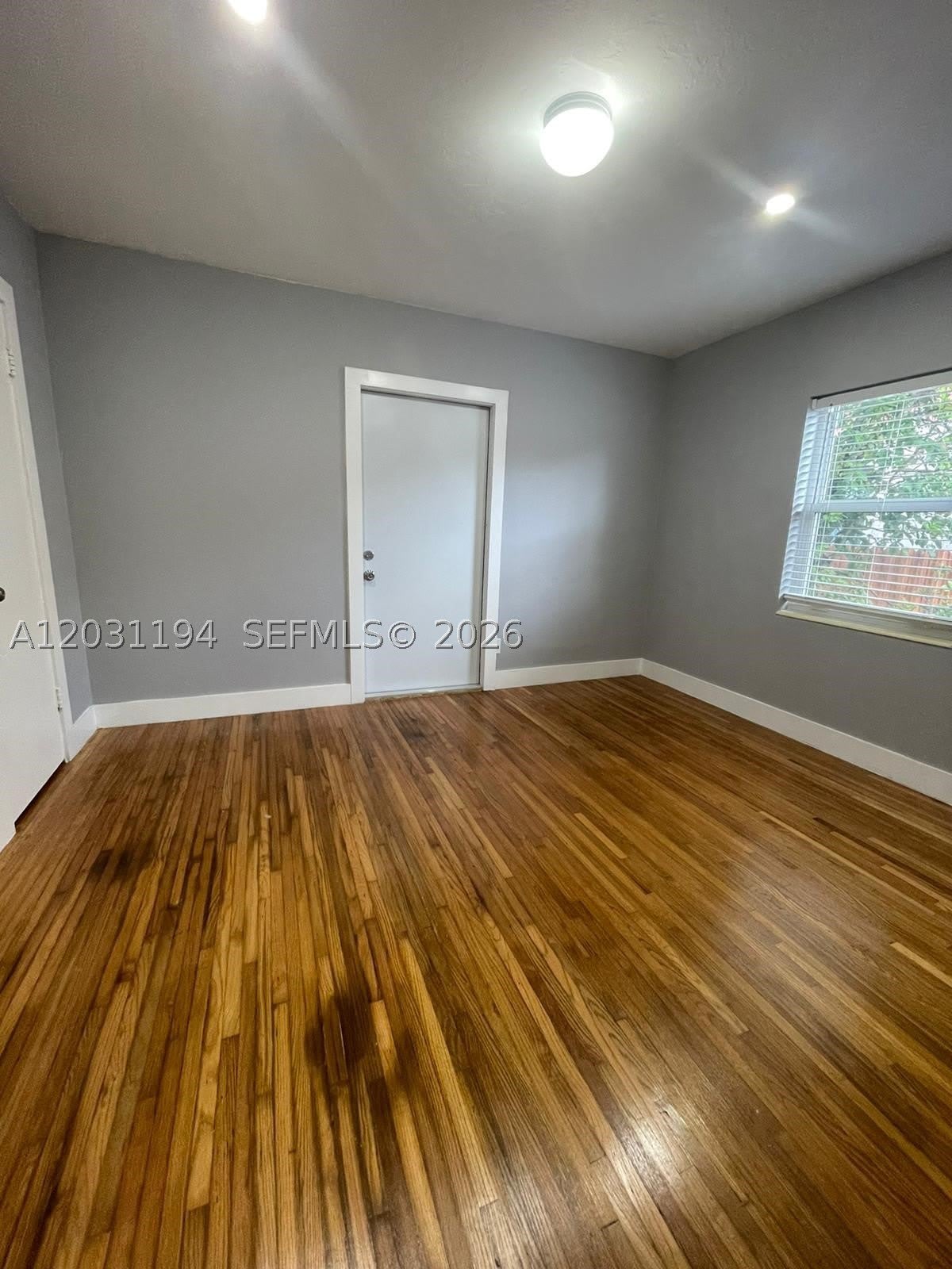 1155 NE 111th St – photo 4