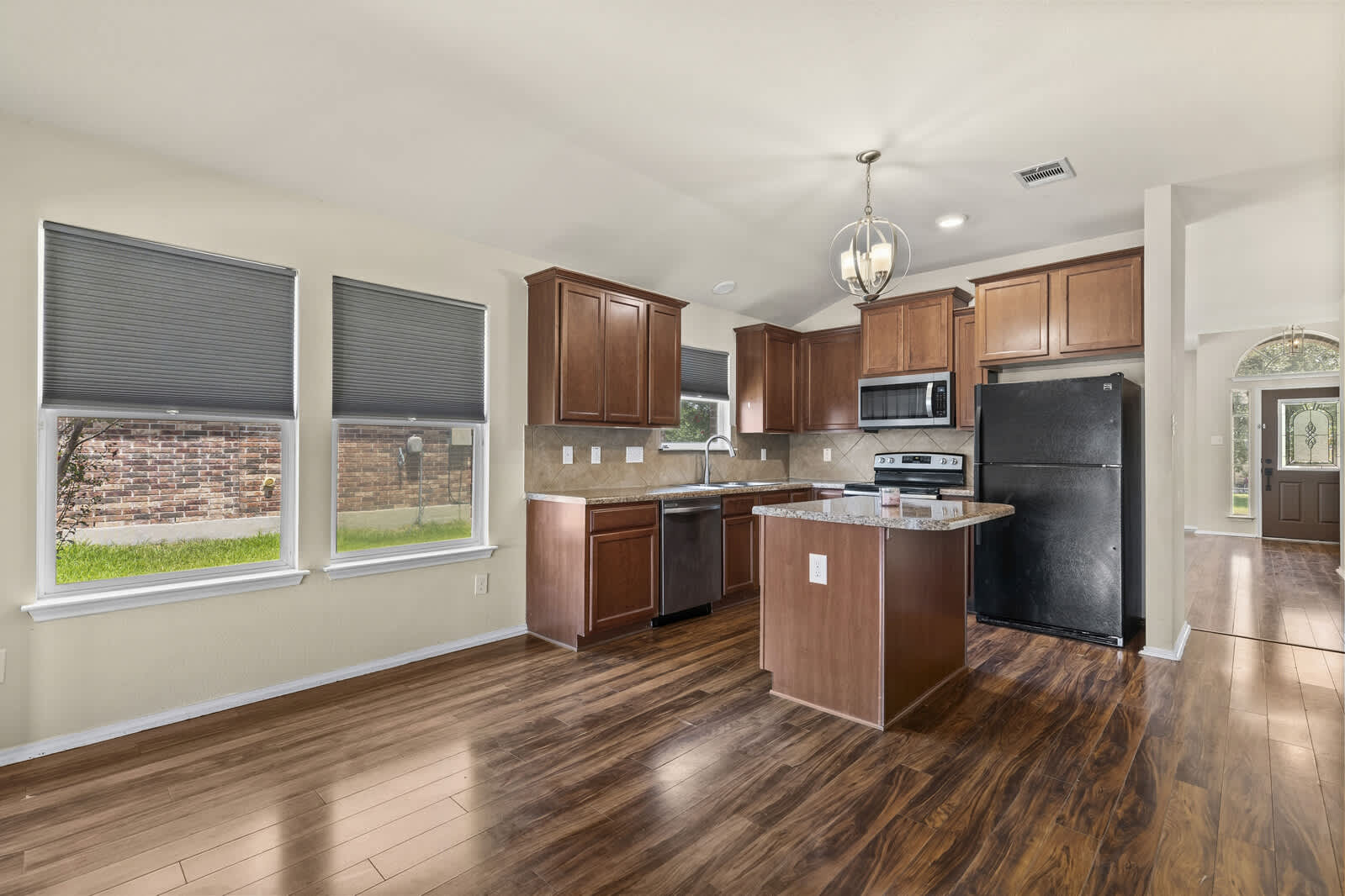 6725 Mundo Drive – photo 5