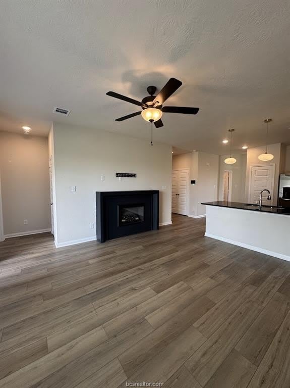 1340 Kingsgate Drive – photo 4