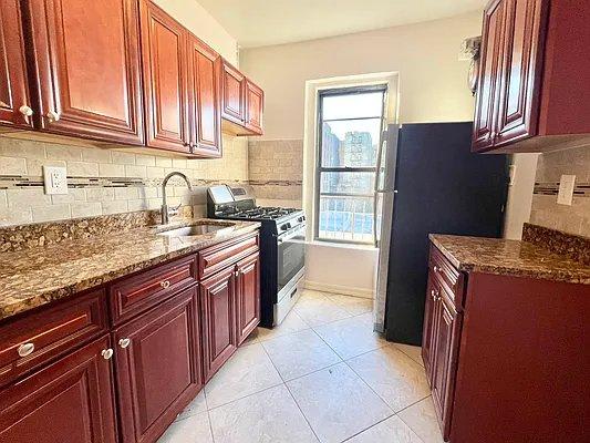 1200 College Avenue – photo 3