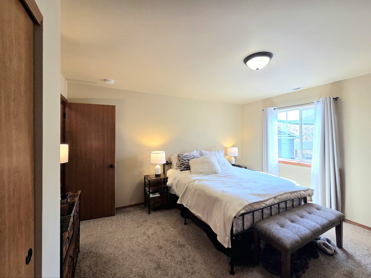 Two Bedroom Home in The Cottages at Saddlerock Neighborhood! – photo 3