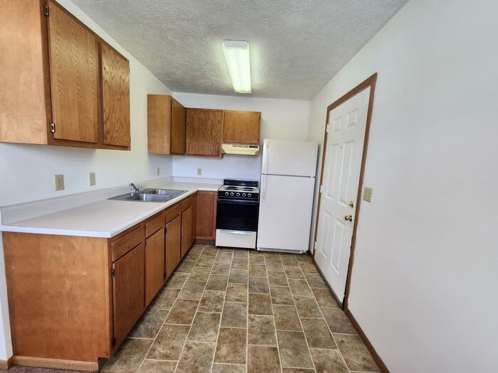 3198 North 19th Street – photo 3
