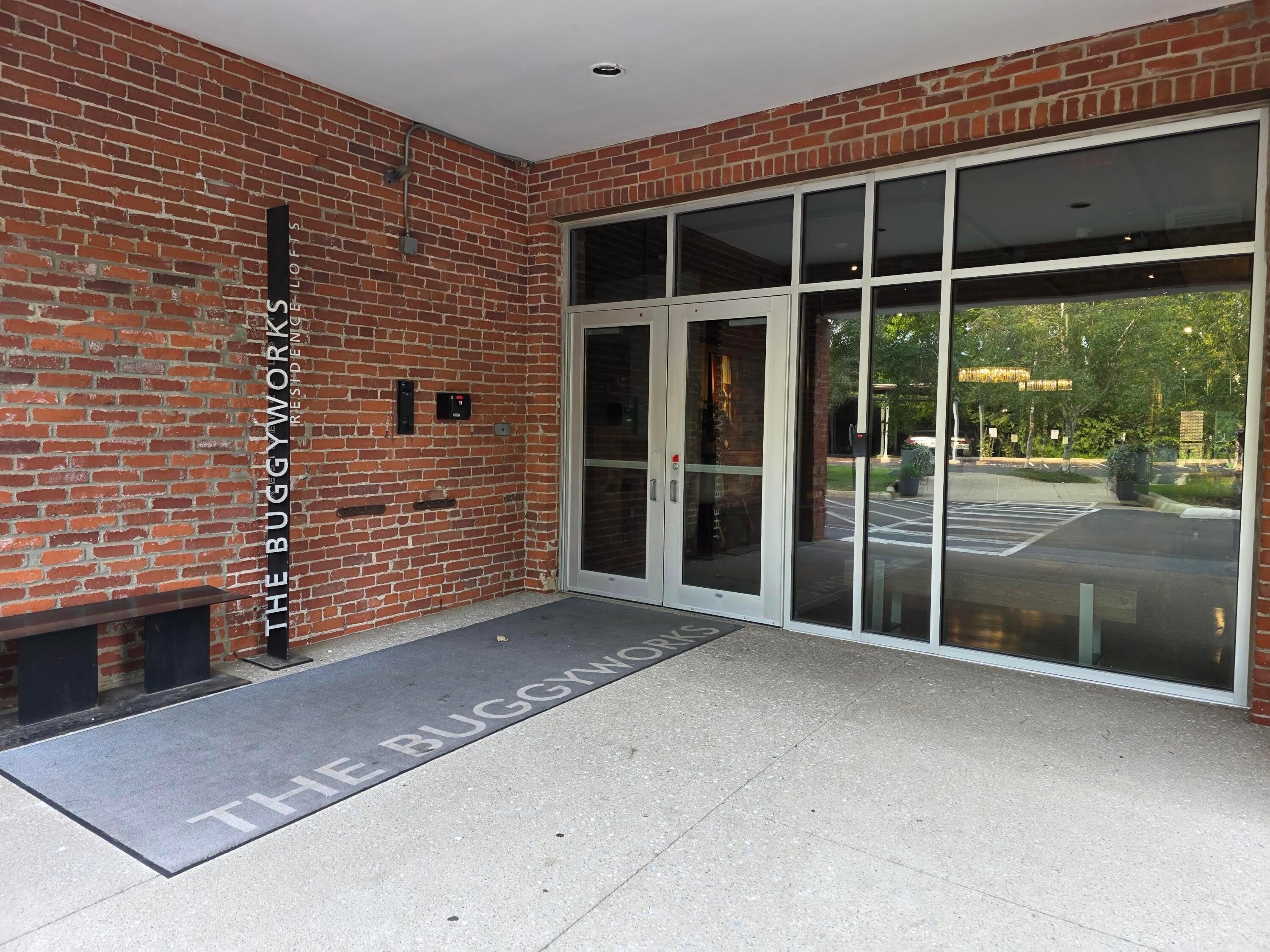 448 W Nationwide Boulevard – photo 3
