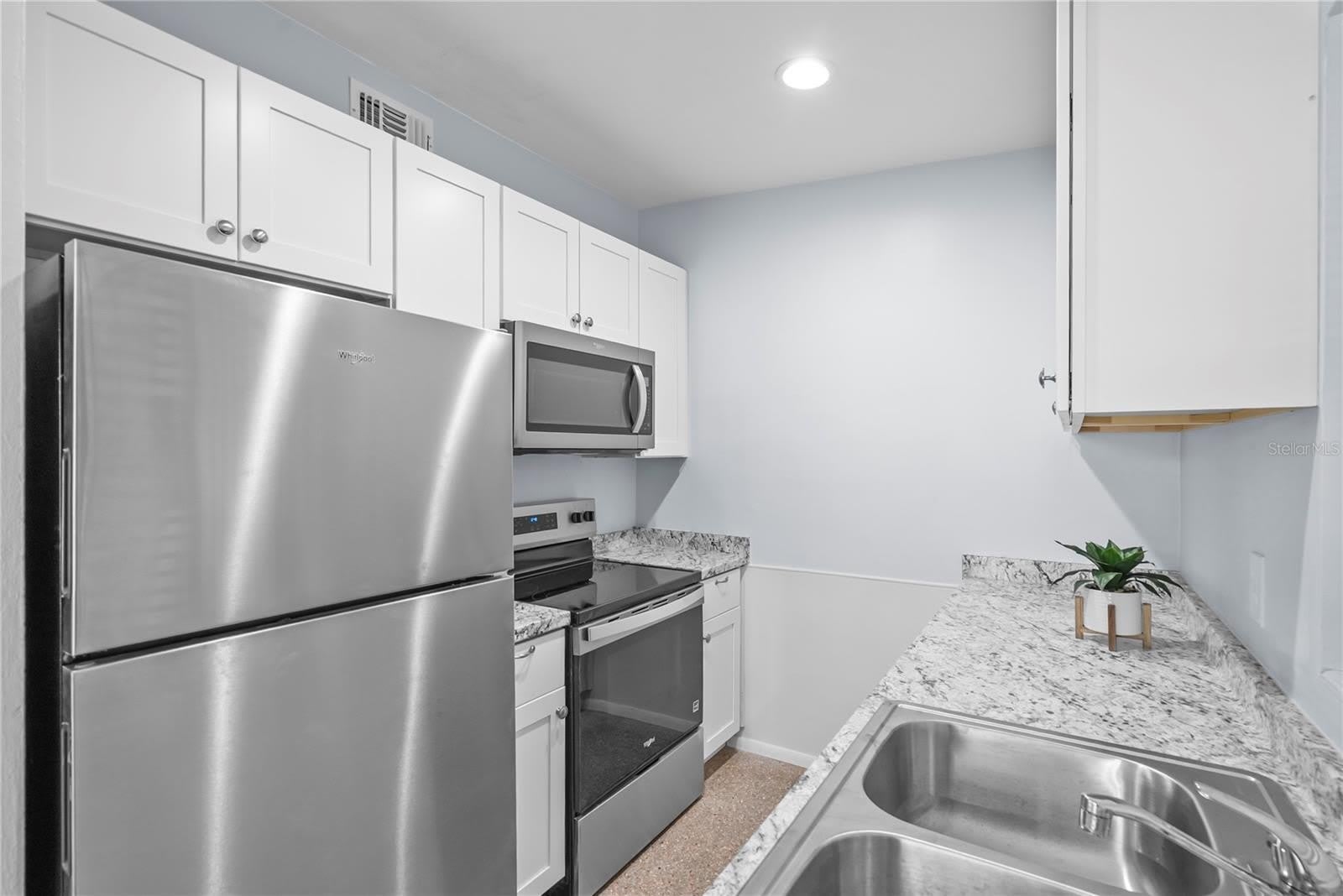 5212 N INDIANA Avenue – photo 5