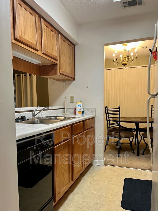 5656 Encino Cv – photo 5