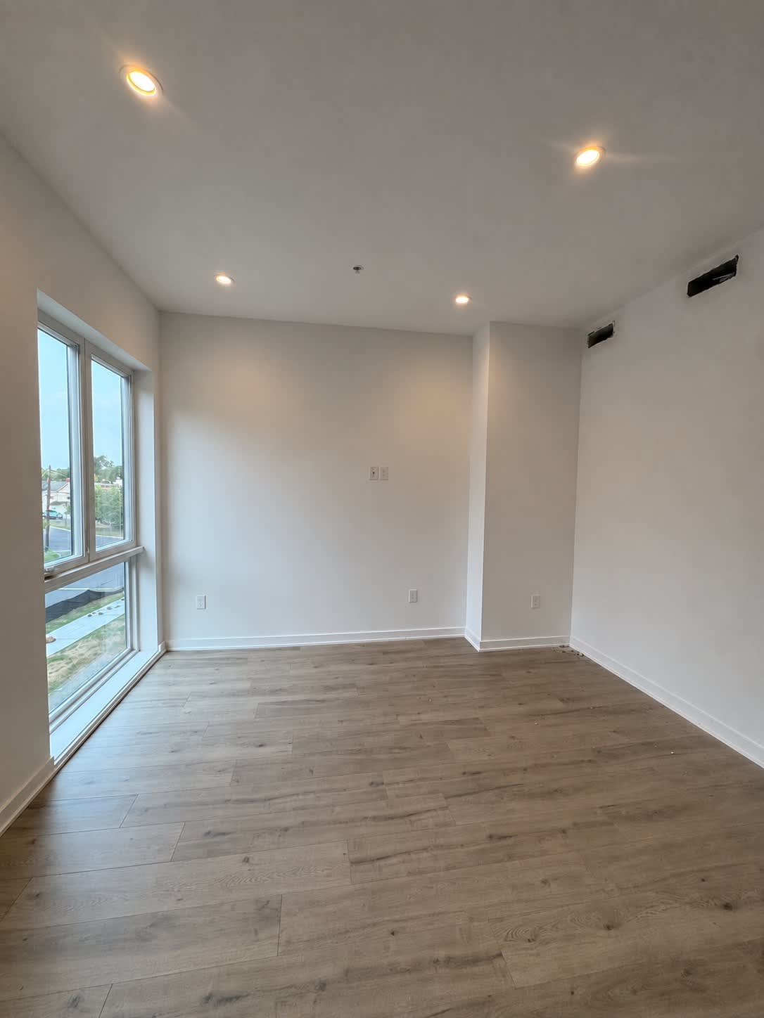 2425 20th St Ne – photo 4