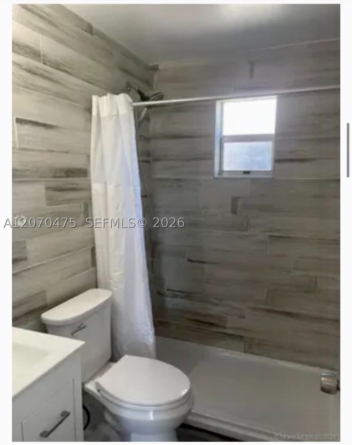 741 NW 4th St – photo 3