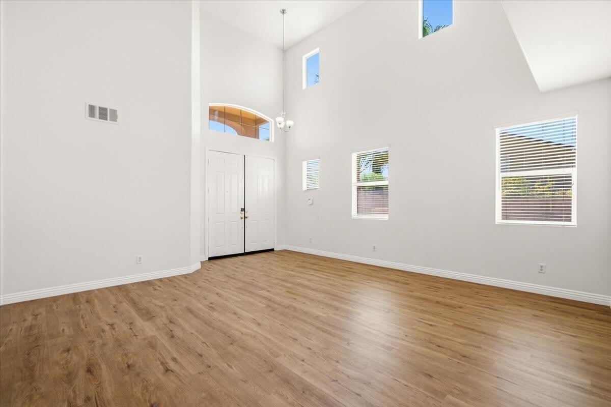 37559 Durwent Drive – photo 4