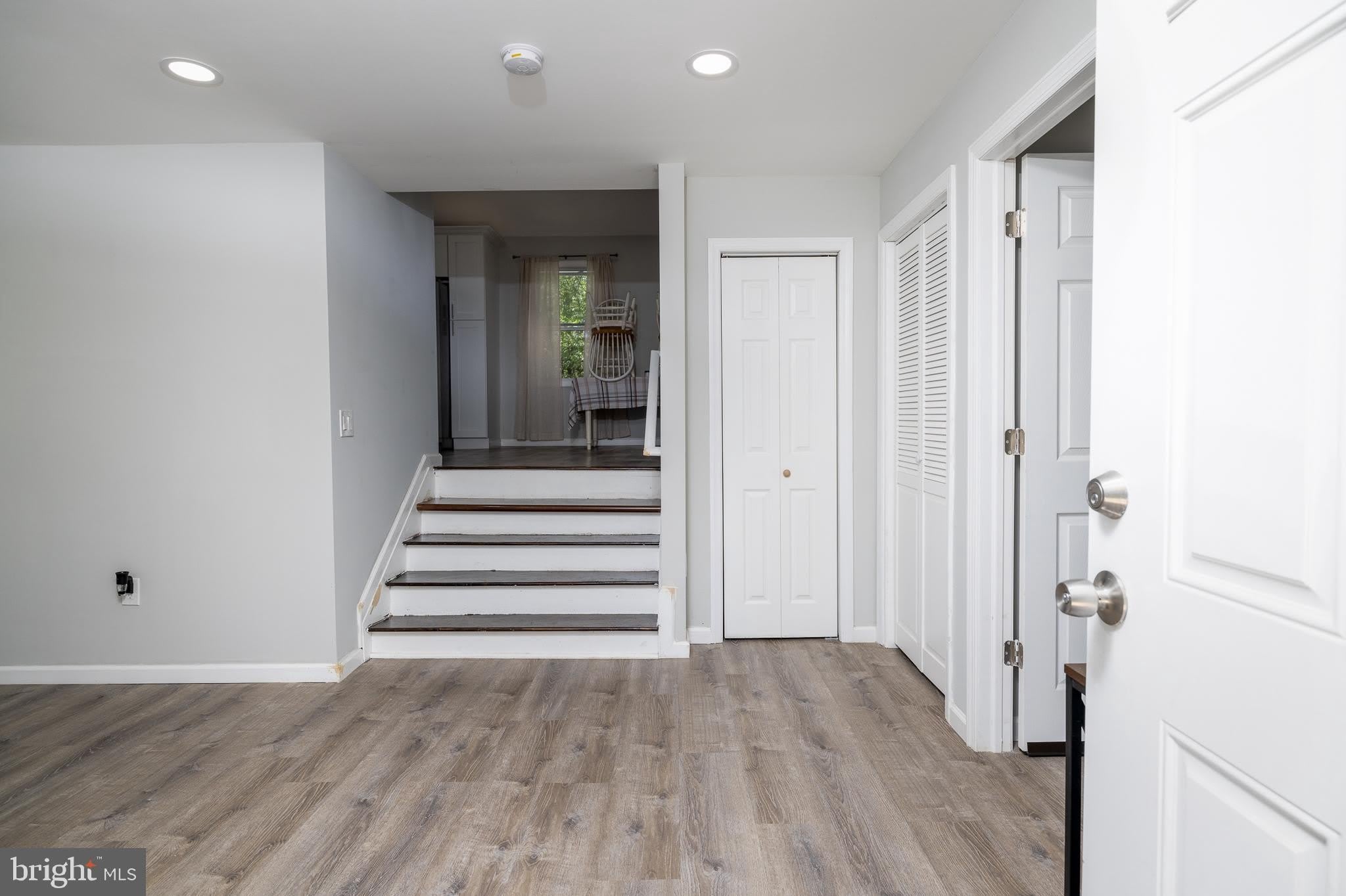 21 DIXMONT Avenue – photo 4