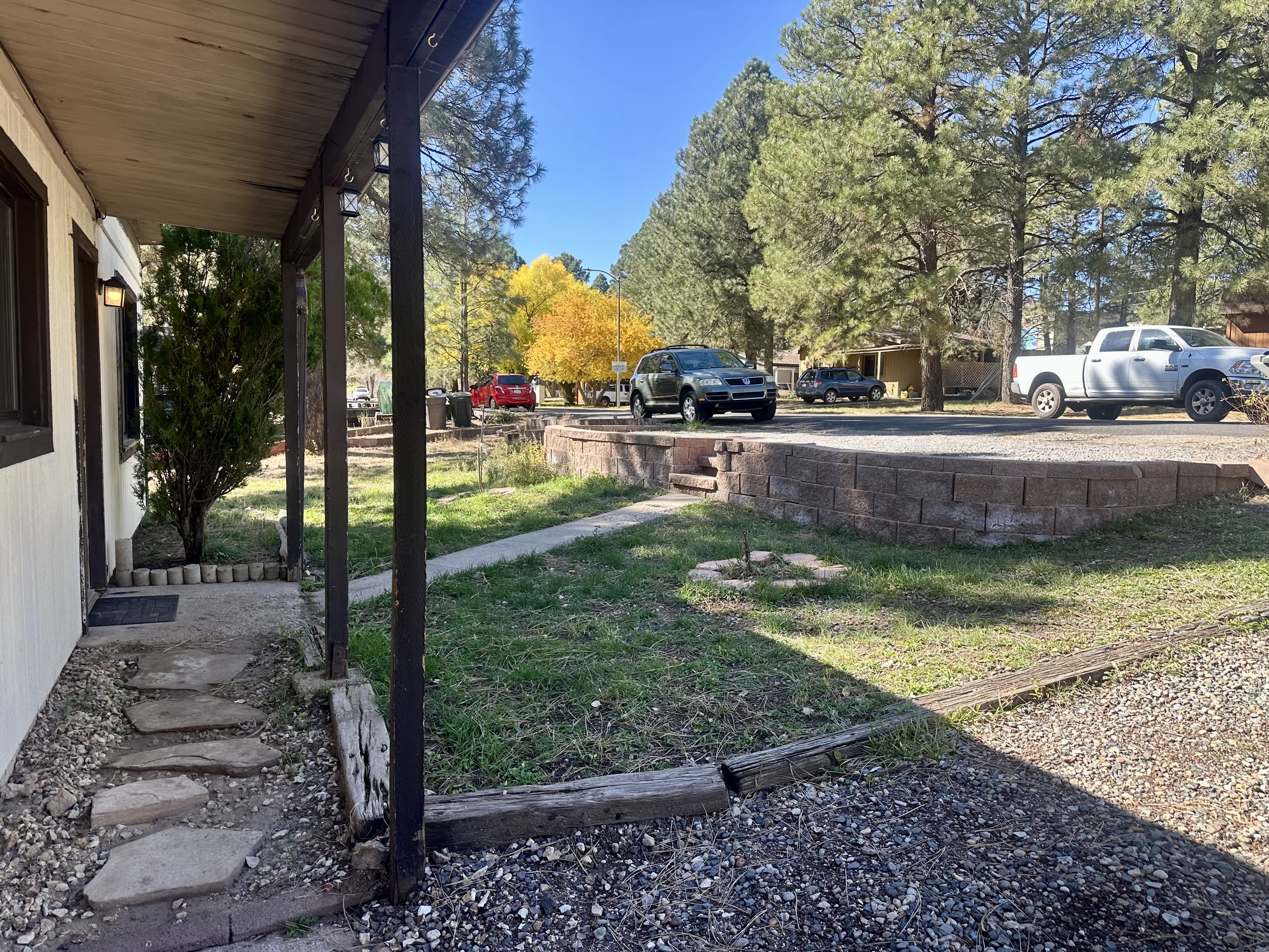 325 South Paseo Del Flag – photo 2