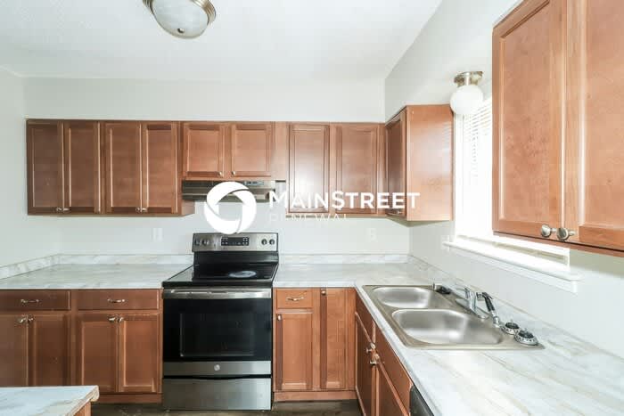 4402 Guildhall Drive – photo 4