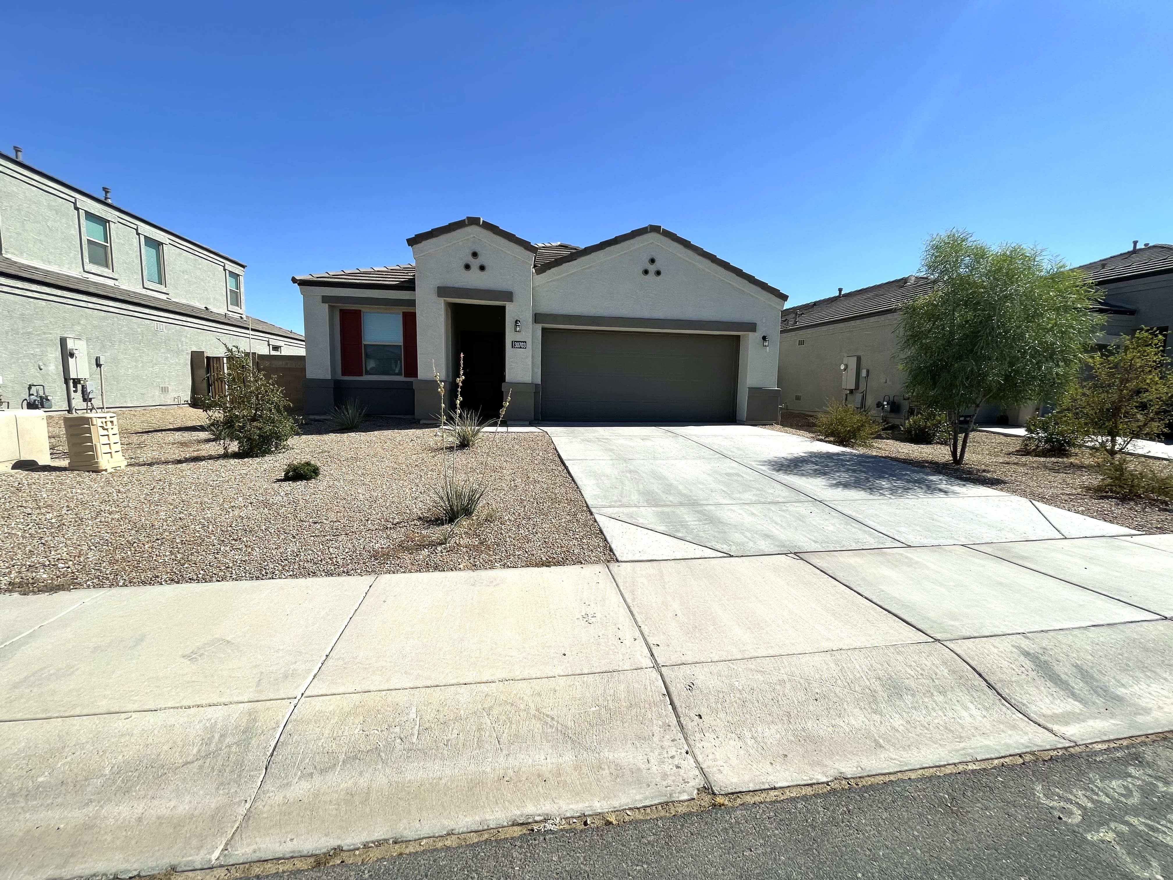 30703 West Indianola Avenue – photo 1