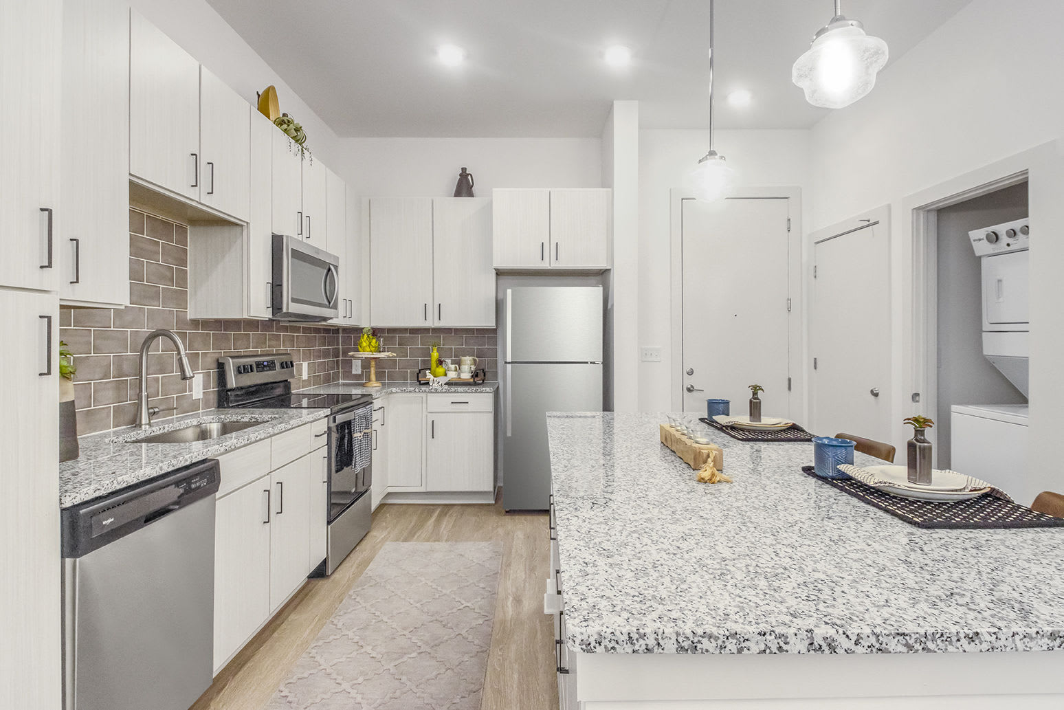 The Griff Luxury Apartments – photo 2