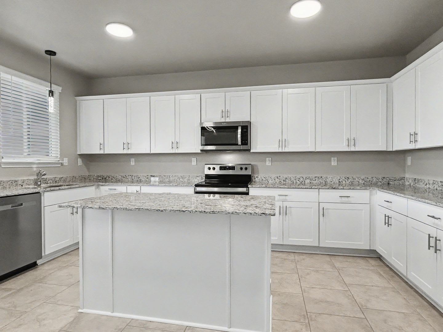 For Rent: 4 BR in Cinco Lakes — San Antonio, TX 78252 – photo 4