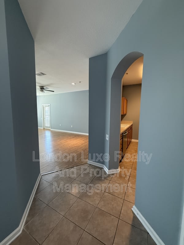 7990 Baymeadows Road EastUnit 829 – photo 4