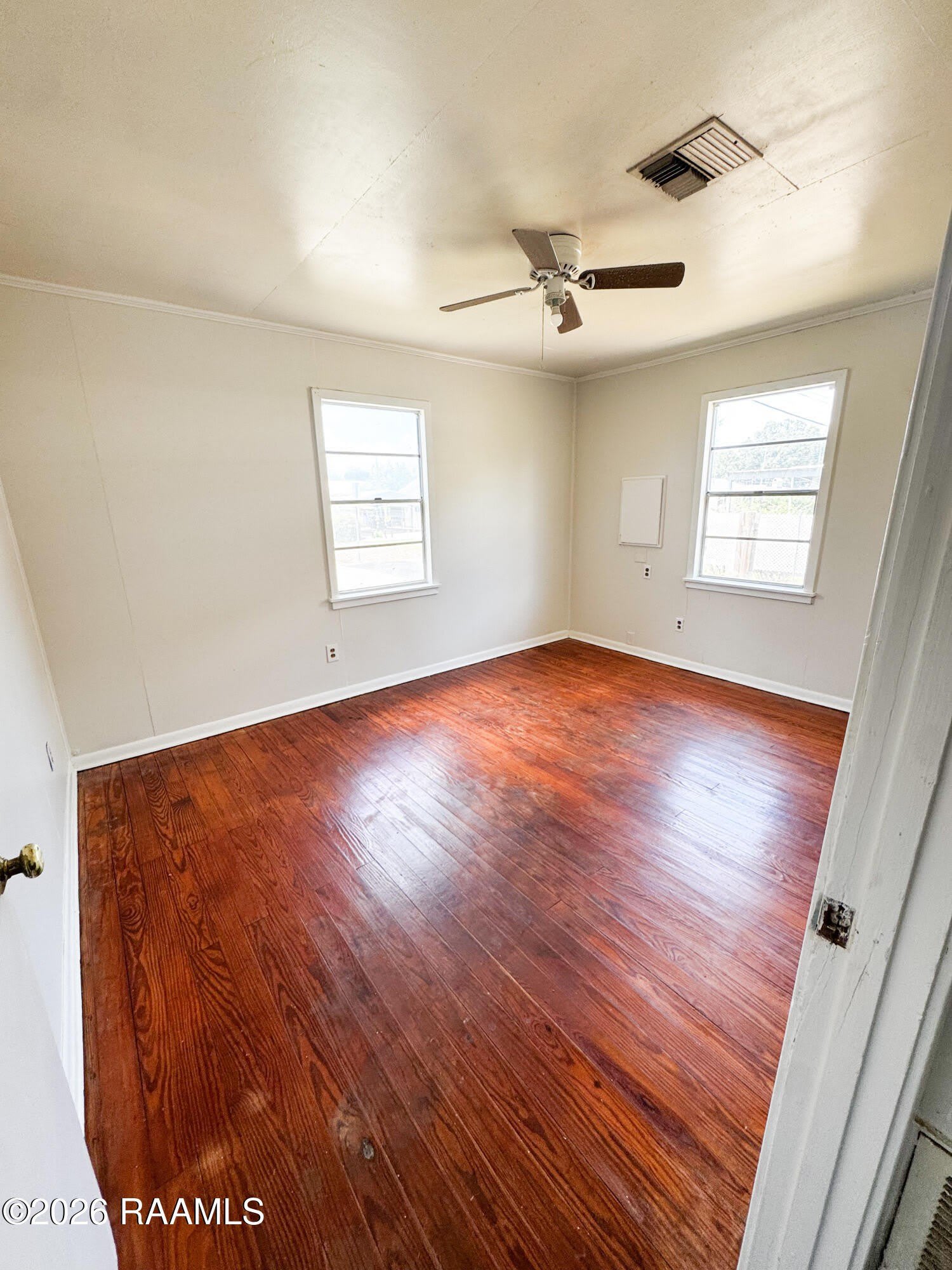 1213 Scott Street – photo 3