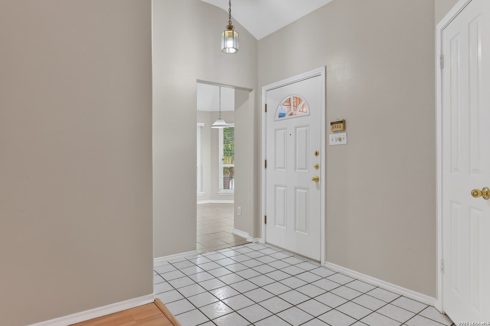 6635 Shady Bend Dr – photo 3