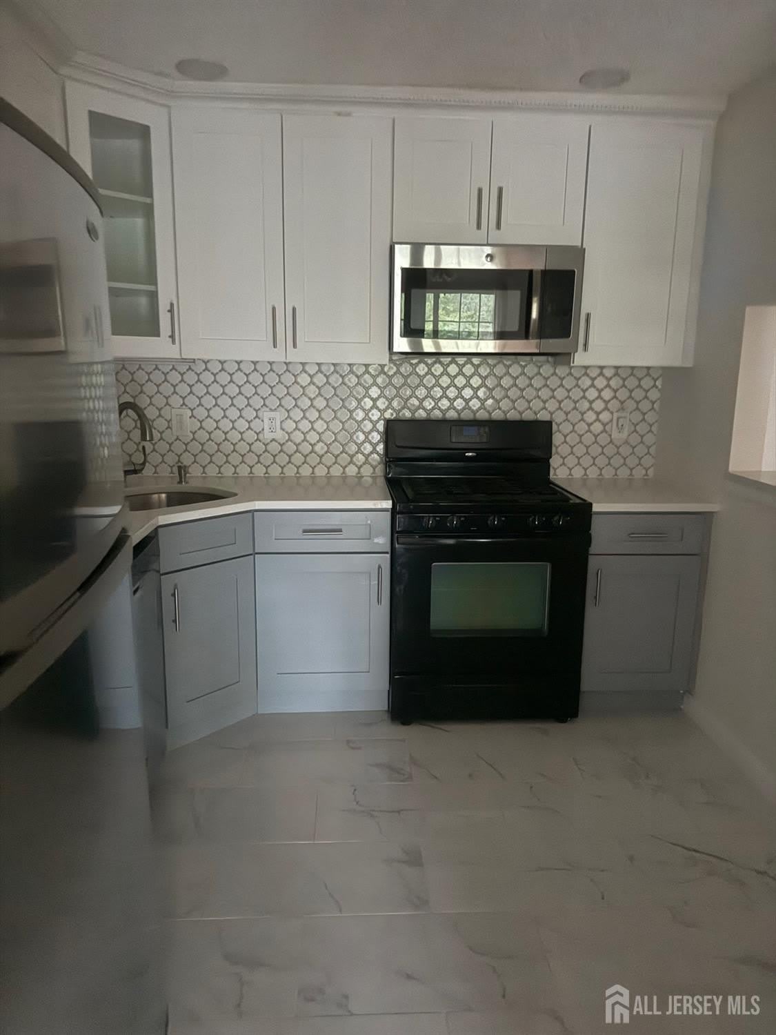 73 Rachel Court – photo 2