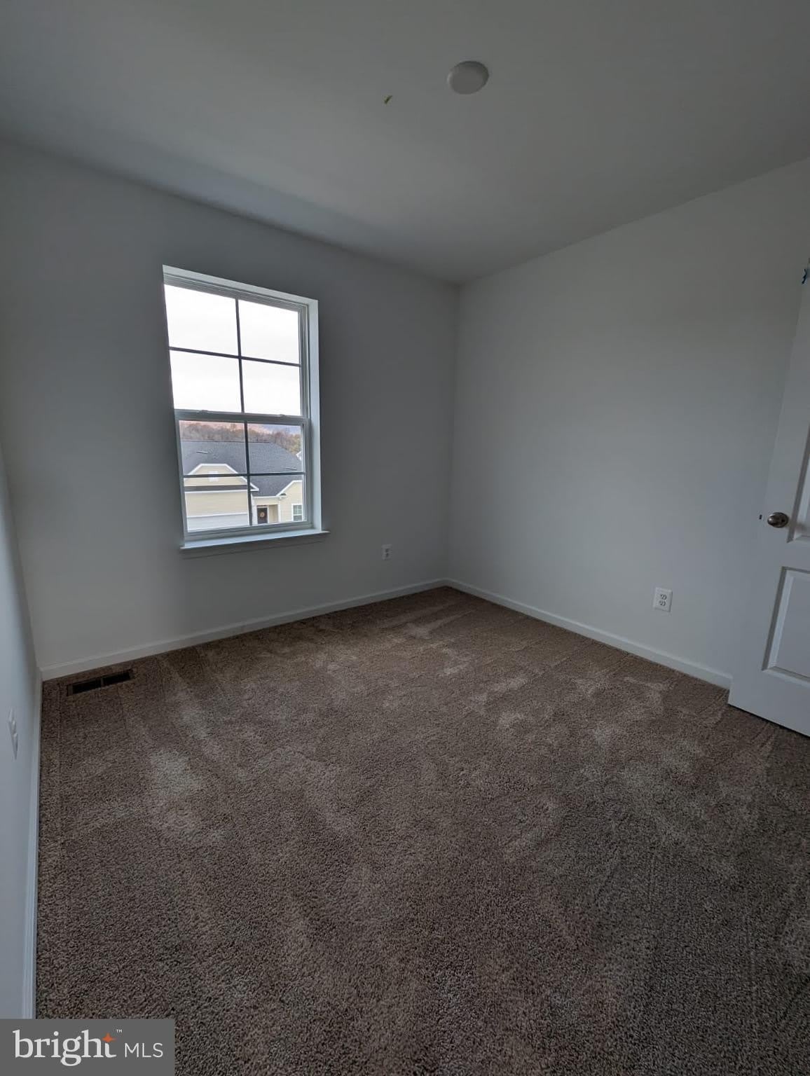 241 HILLSDALE PLACE – photo 3