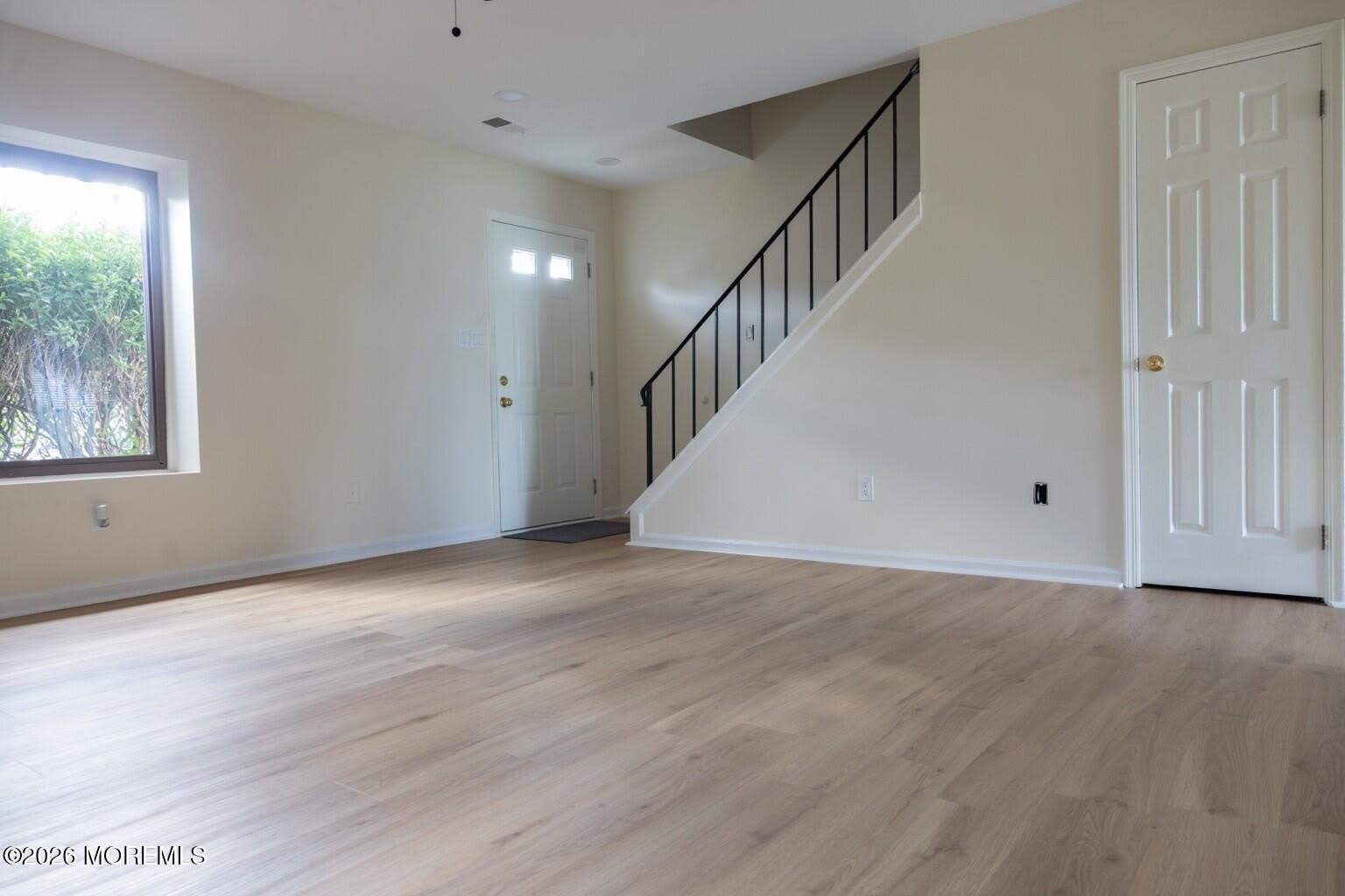 52 Creek rd – photo 2