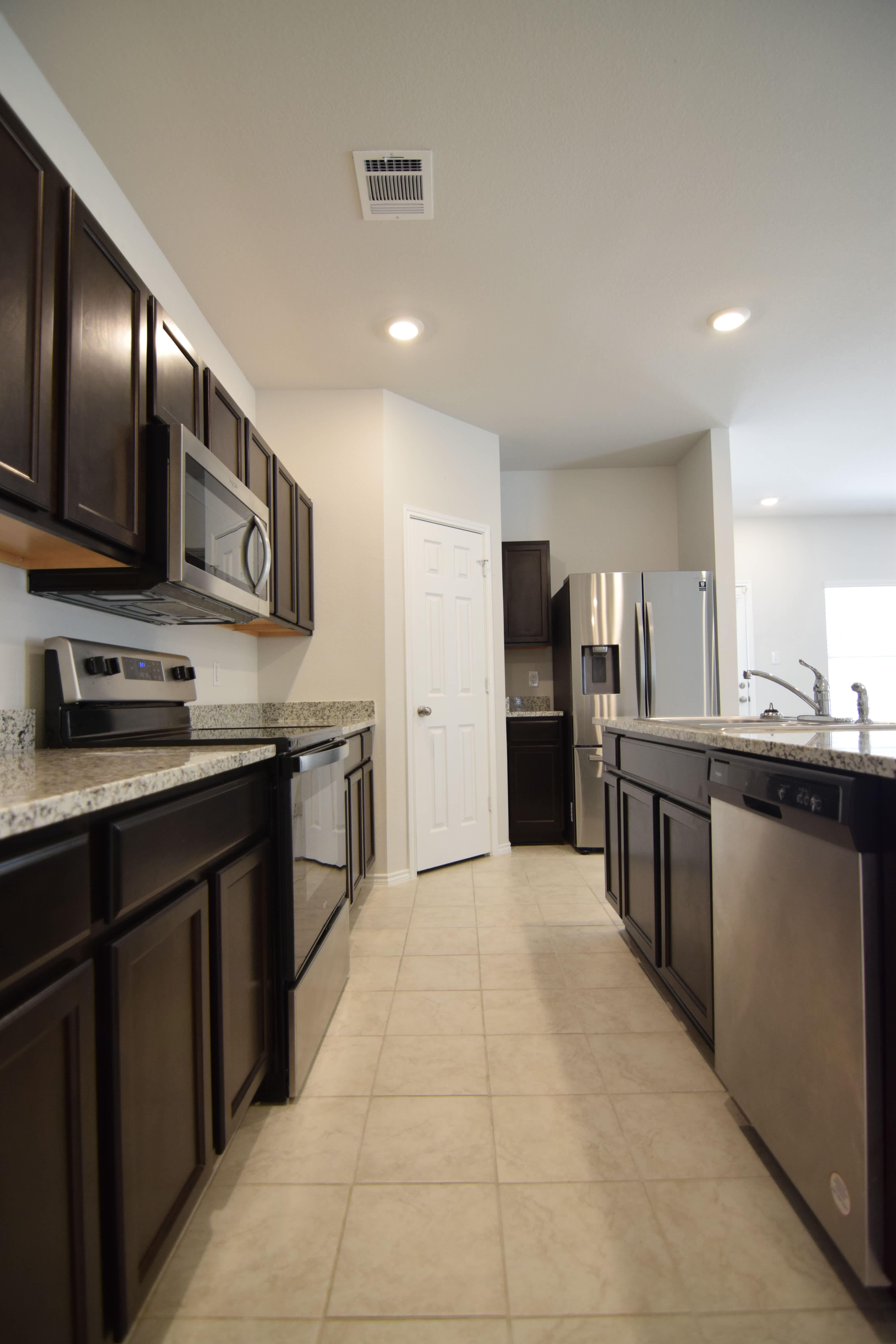 9621 Falme Ln – photo 5