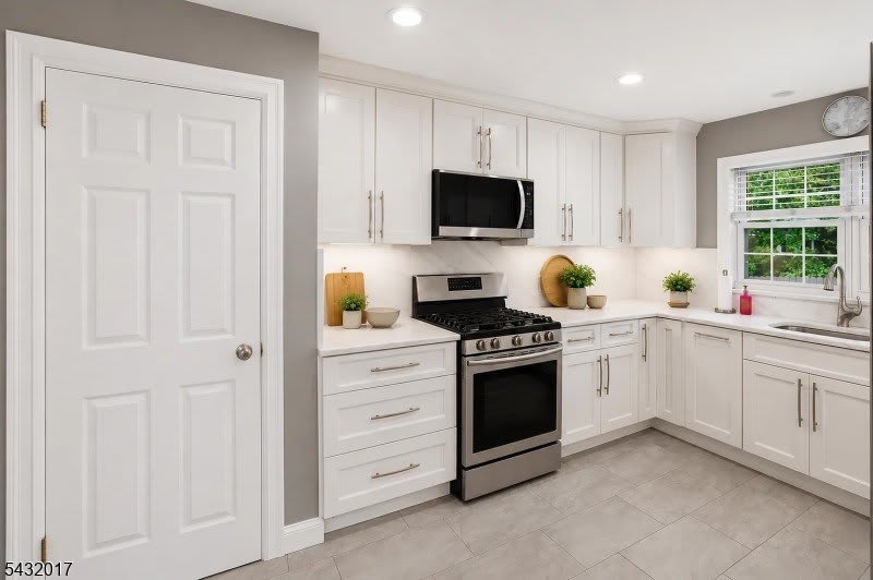 43 Oakland Ave – photo 4