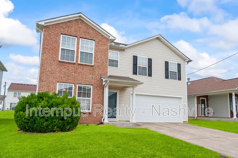 3236 Woodpoint Dr – photo 2