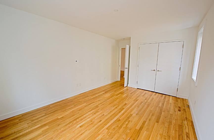 103 W 15Th St – photo 5