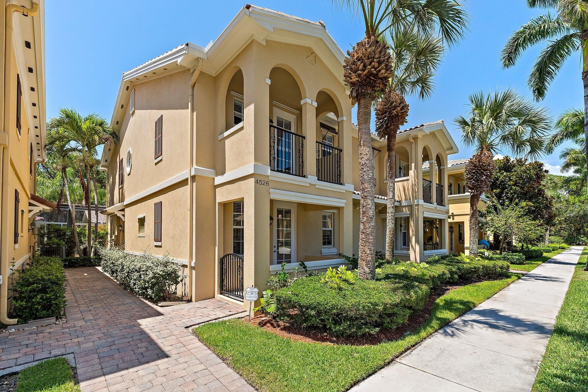 4526 Illicium Drive – photo 2