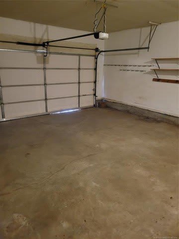 652 E Main Street – photo 4
