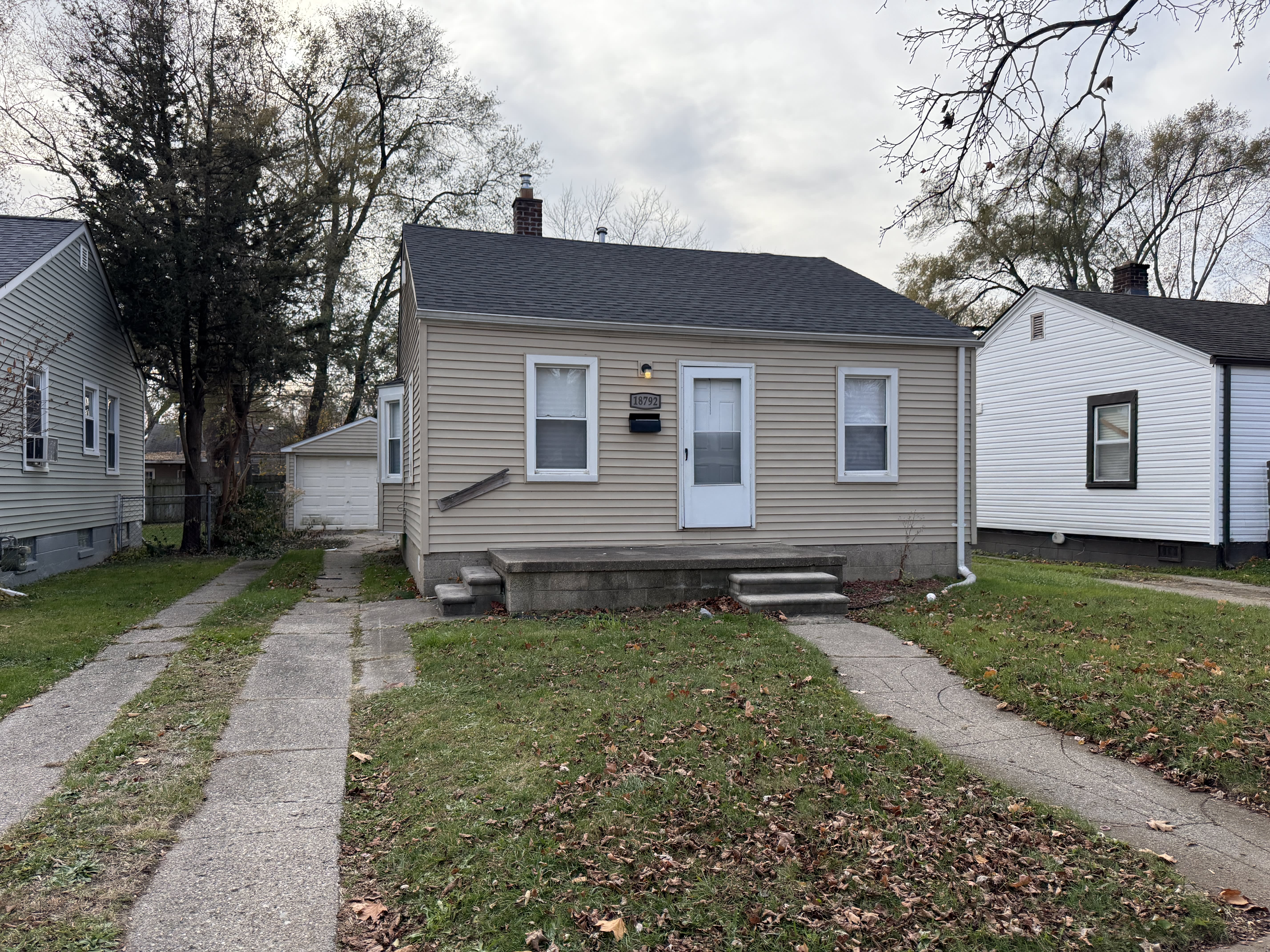 18792 Kenosha St – photo 1