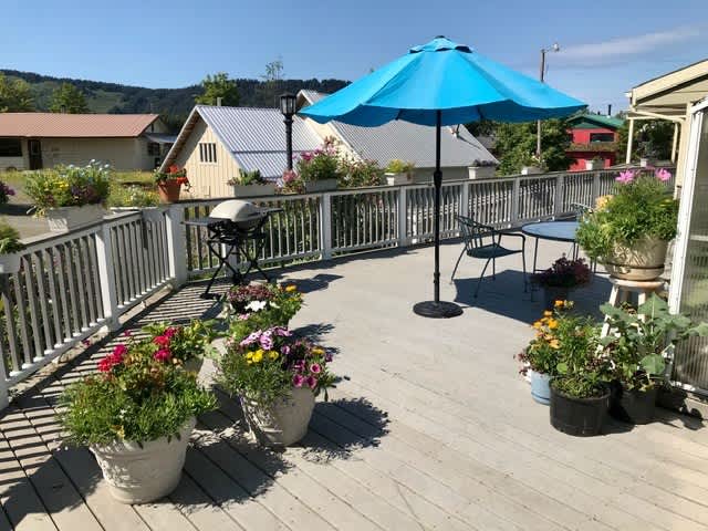 350 Alder St – photo 3
