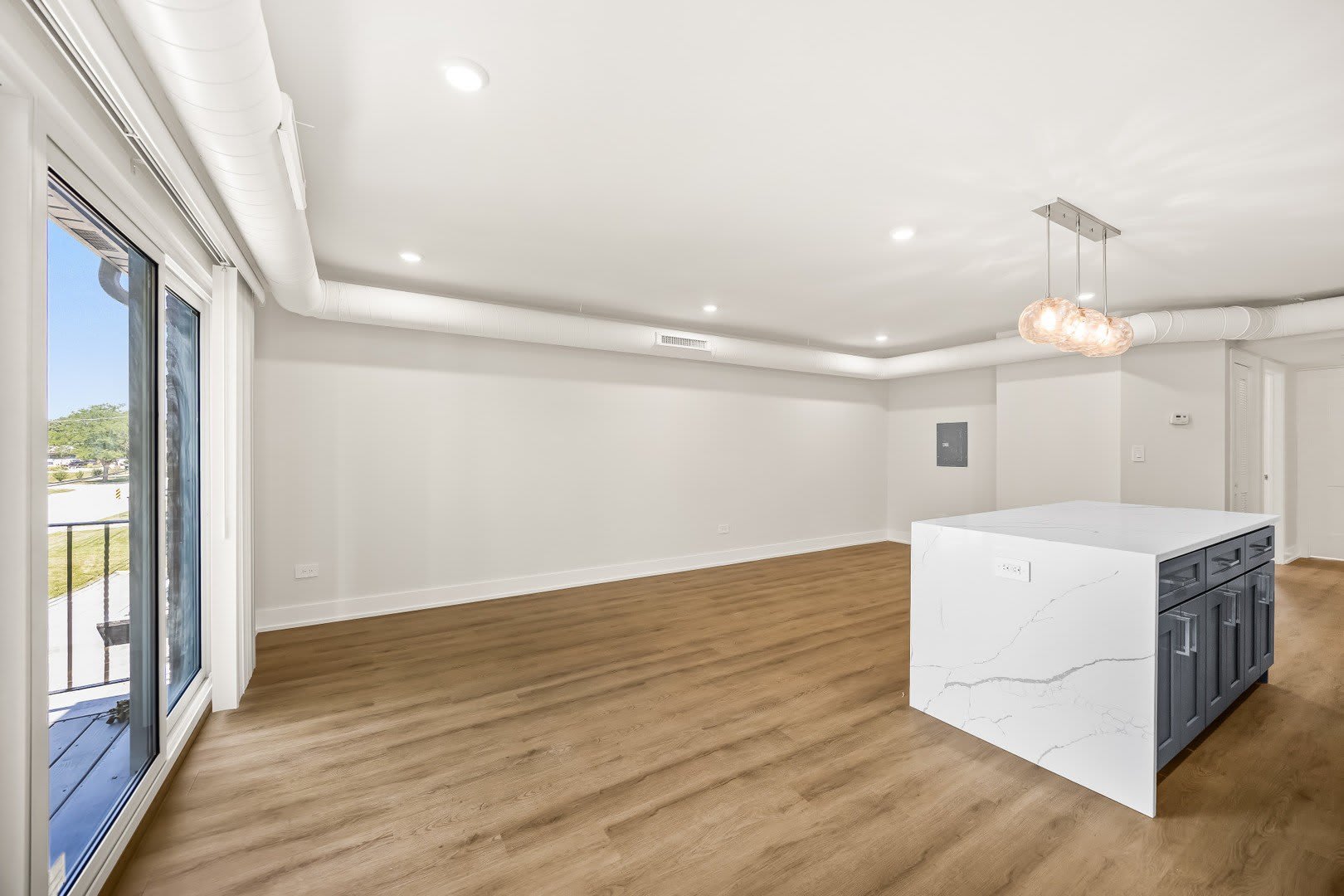 10205 Dearlove Road – photo 3