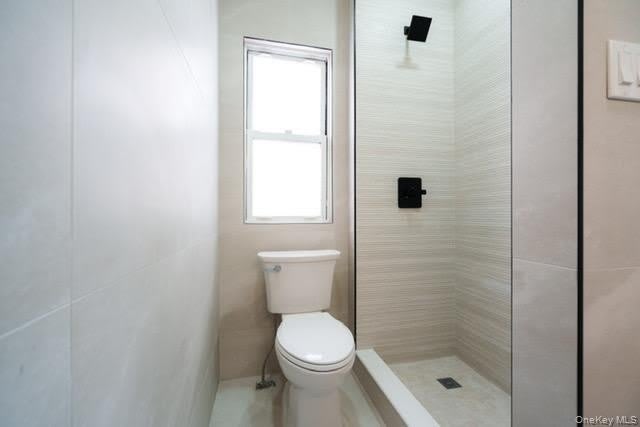450 E Park Avenue – photo 5