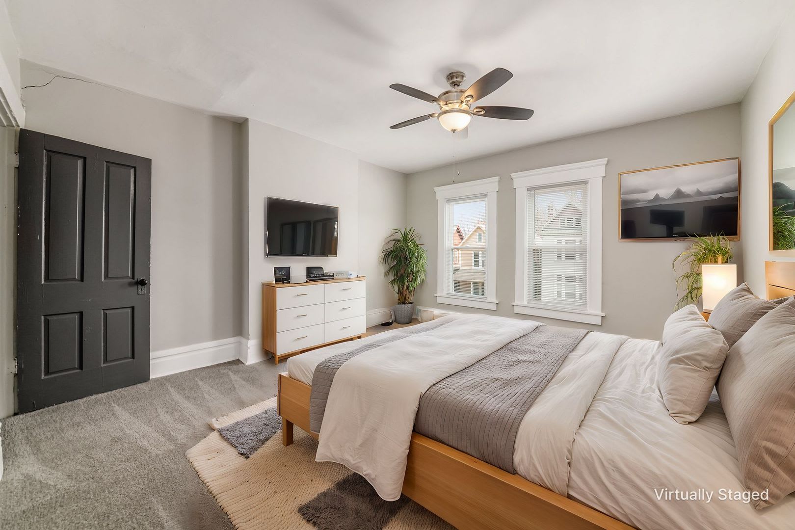 Now Pre Leasing For A Mid August Move In – photo 3