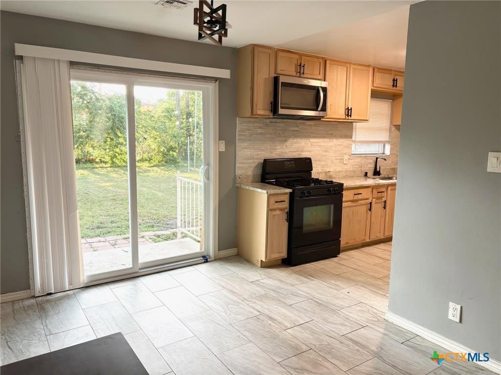 613 Bishop Drive – photo 4
