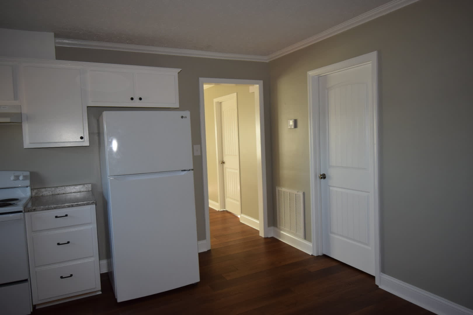 611 Borders Road – photo 5