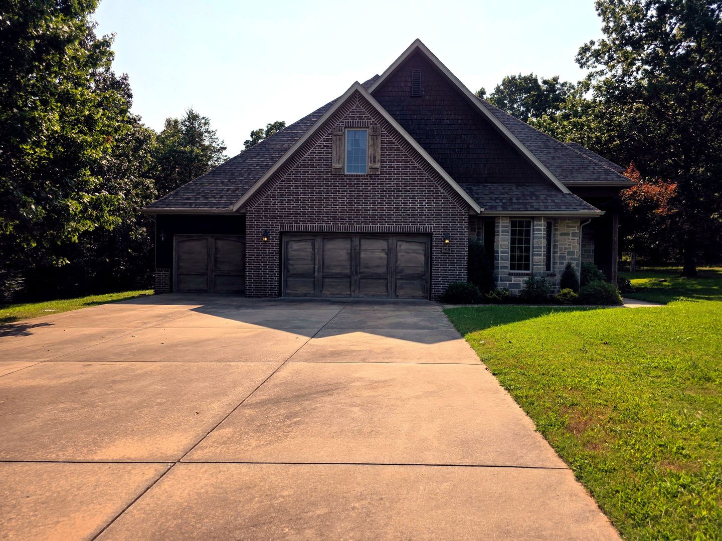 Gorgeous 4 Bedroom Home for Rent in Saddlebrooke, MO – photo 1